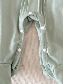 SHEIN 新生儿纯白色简约优雅长袖全长连体裤家居服 - 綠色 - 查看 4