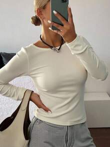 DAZY 女款純色圓領長袖修身休閒抓絨T恤校園風 - 白色 - 查看 7