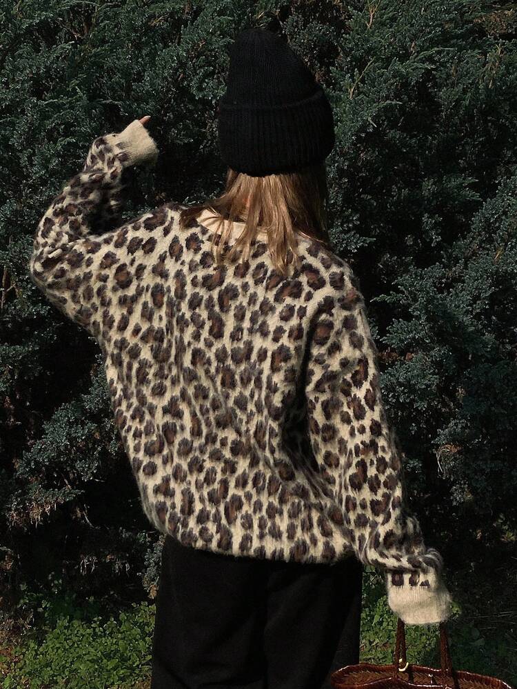 Women's Leopard Print Loose V-Neck Casual Street Style Knit Cardigan, Autumn/Winter
