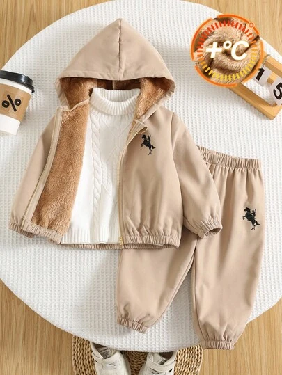 SHEIN 男婴两件套保暖连帽外套和运动裤套装，马匹印花，冬季保暖休闲运动装