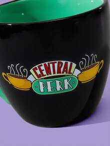 FRIENDS X SHEIN 350 毫升 Central Perk 咖啡杯带字母印花陶瓷杯，礼品 - 黑色 - 查看 2