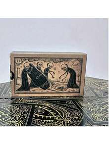 1PC-Dark Magic: Waning Moon Oracle Deck - 52 lá bài dập nổi hai mặt dành cho Tarot và bói toán hấp dẫn, bao gồm hình minh họa chi tiết về đầu lâu và xương cùng các biểu tượng huyền bí, hoàn hảo cho người sưu tầm, bộ bài bí ẩn | Thẩm mỹ ma quái | Thiết kế tạo không khí - Nhiều màu - Xem 1