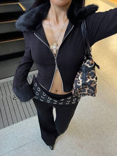 Muchica Women's Black  Y2k Fuzzy Long Sleeve T Shirts Zip Up Lapel Collar Crop Tops, Autumn/Winter,Halloween Costume ,Gothic Clothes