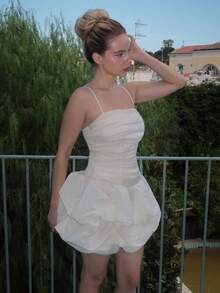 Turnttoni 女式杏色修身褶皱泡泡下摆欧根纱迷你连衣裙，情人节，女士夏季连衣裙，白色毕业礼服 - 杏色 - 查看 4