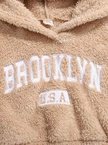 SHEIN Girlism 青少年女孩休闲双面蓬松宽松落肩连帽衫 + 字母图案蓬松抽绳裤套装，适合日常穿着、学校、秋冬羊毛装 - 卡其色 - 查看 5