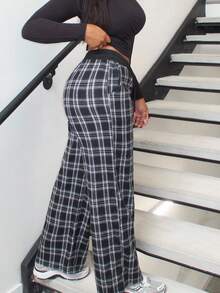 Alexandranx Women's Casual Loose Checked Wide Leg Pants - Black and White - View 4