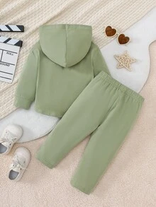 SHEIN Playful Pals 女婴四季弧形下摆长袖卫衣 + 打底裤套装，趣味“爸爸的女儿”标语，朦胧蓝色，棉质面料，秋冬装 - 綠色 - 查看 2