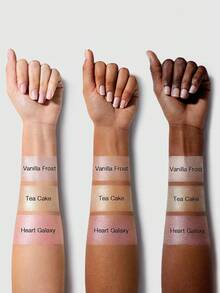 SHEGLAM Iluminador lunar Glow - Polvo iluminador con brillo multidimensional de vainilla helada, acabado brillante, reflejos azul-verde, multiusos para el rostro, maquillaje de belleza, cosmética para mujeres y niñas, perfecto para otoño e invierno, ideal para el estilo Y2K, moda elegante, adecuado como regalo de cumpleaños, listo para fiestas de Halloween, mejor color