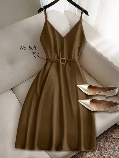 Franclia Vestido corto elegante de línea A con escote en V y tirantes finos, versátil