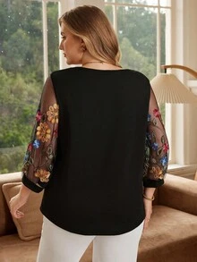 Rosumi 大码女式乡村复古花卉刺绣网眼拼接度假上衣，女式夏季服装 - 彩色 - 查看 2