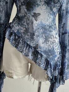 Soleia Plus Size Women Print Deep V-Neck Flare Sleeve Ruffle Hem Blouse - Multicolor - View 3