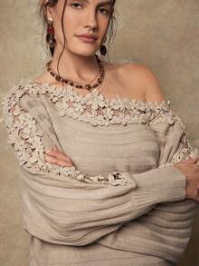 SHEIN VCAY Maglione elegante oversize da donna con applicazioni decorative, spalle oblique, morbido e ampio, adatto per l'autunno e l'inverno - Beige - Visualizzare 5