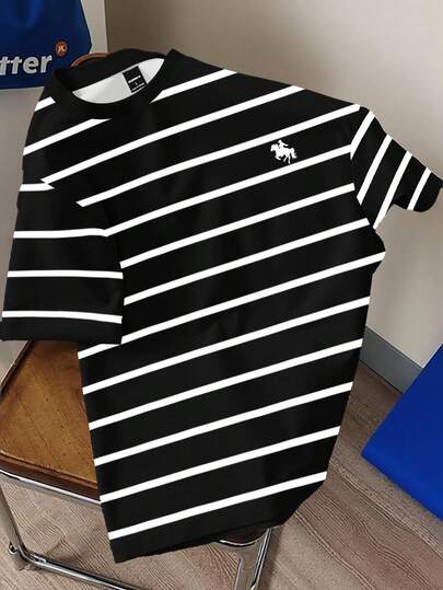 Claim Dot 男女通用经典黑白条纹马匹印花休闲 T 恤，时尚图案 T 恤