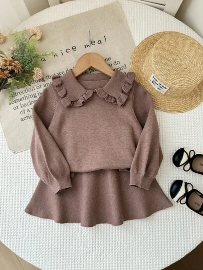 SHEIN Young Girl Solid Color Peter Pan Collar Long Sleeve Sweater And Knitted Mini Skirt Cute Set, Autumn/Winter