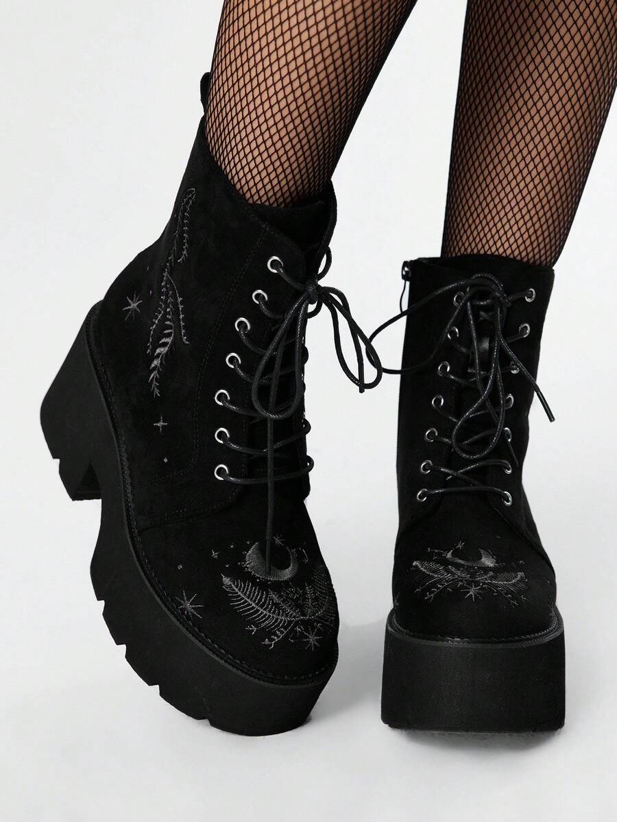 ROMWE Grunge Punk Women's Punk Style Thick Sole Lace-Up Ankle Boots, Gothic Vintage Embroidery Pattern Wedge Heel Side Zipper Ankle Boots For Party And Combat For Christmas - Black - View 1