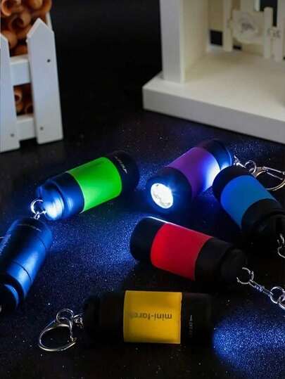 1 件迷你 USB 可充电便携式钥匙扣手电筒、露营灯、户外装备、明亮 LED 钥匙扣手电筒