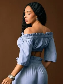 Vixey Áo croptop bèo nhún hở vai Chambray - Màu xanh lam - Xem 4