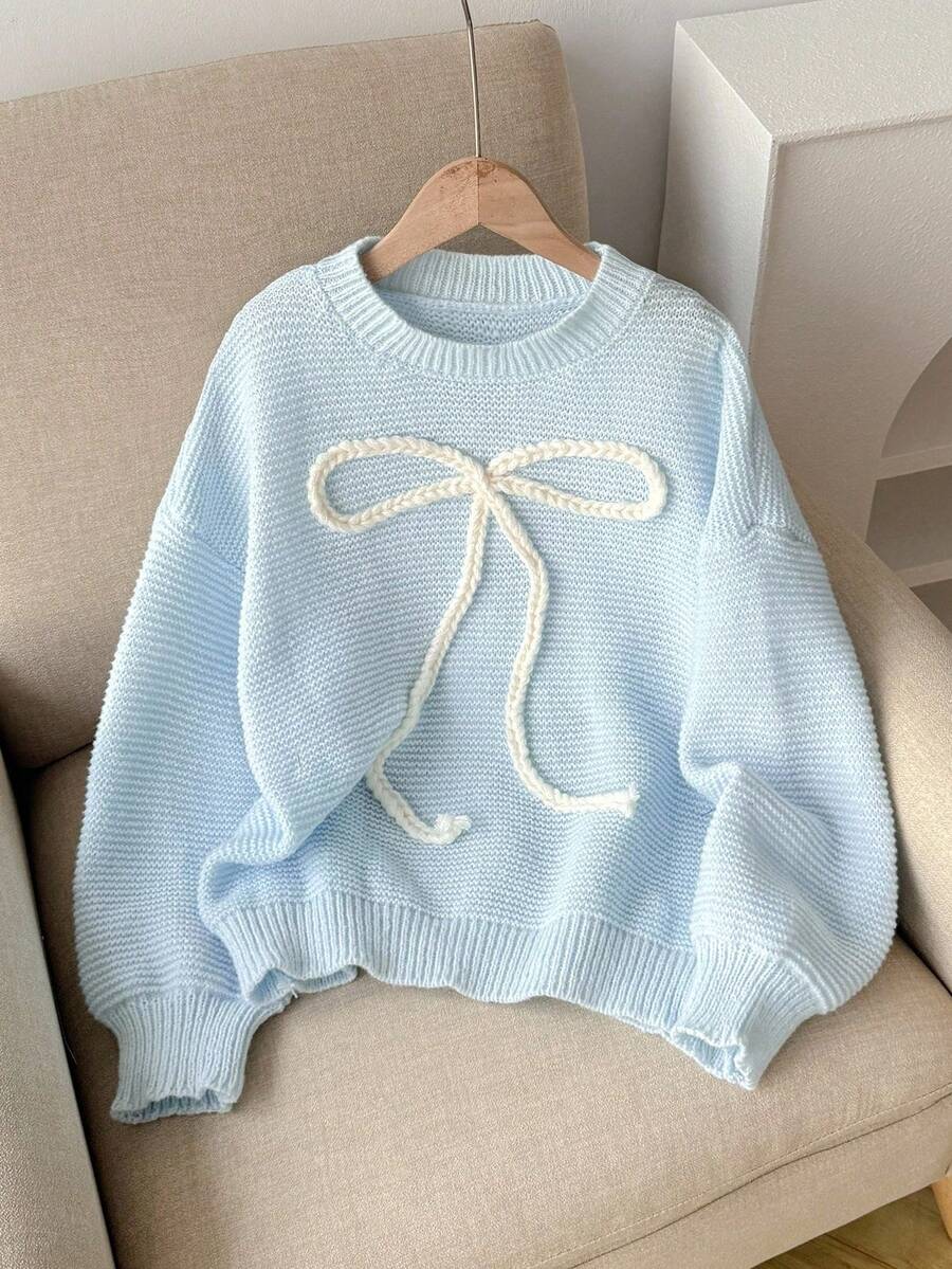 SHEIN 青少年女孩蝴蝶结刺绣毛衣，甜美休闲百搭日常穿着，柔软舒适 - 淺藍色 - 查看 1