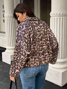 Easura Chaqueta con cremallera de ante con estampado de leopardo para mujer de talla grande, otoño/invierno - Multicolor - Ver 2