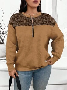 SHEIN LUNE Áo nỉ chui đầu dáng rộng in họa tiết da báo, thích hợp cho nữ cỡ lớn, phù hợp cho mùa thu/đông. - Nhiều màu - Xem 3