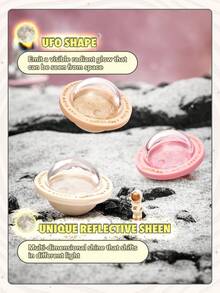 SHEGLAM Iluminador lunar Glow - Polvo iluminador con brillo multidimensional de vainilla helada, acabado brillante, reflejos azul-verde, multiusos para el rostro, maquillaje de belleza, cosmética para mujeres y niñas, perfecto para otoño e invierno, ideal para el estilo Y2K, moda elegante, adecuado como regalo de cumpleaños, listo para fiestas de Halloween, mejor color