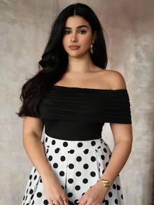 Roveilla 大码女式拼色波尔卡圆点露肩短袖优雅连衣裙 - 黑與白 - 查看 6