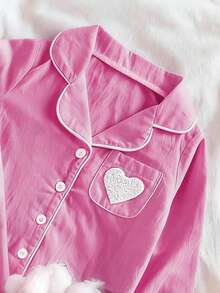 女婴棉质舒适长袖开衫上衣，带心形刺绣口袋和裤子家居服套装，可爱时尚，春秋