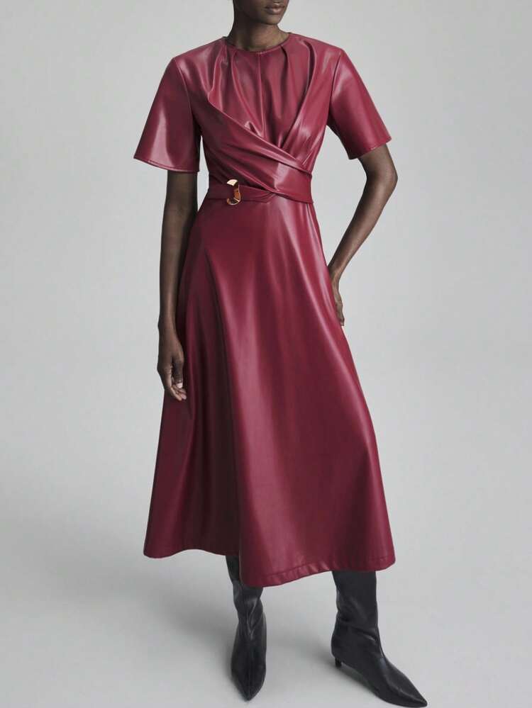 2025 New Modern Urban PU Material Round Neck Short Sleeve Flared Dress, Burgundy, Women's Casual Business Dress Modern Urban Casual Fashion Business Casual Women's Office Wear Low-Key Old Money Style Effortless Temperament High-End Urban Commuting High-Quality Airport Women's Wear High-End Material High-End, Elegant, Old-Fashioned Cruise Attire For Wedding Guests Waist Detail Flared Dress