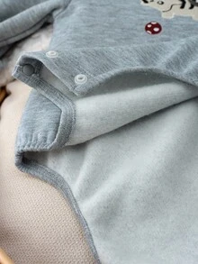 Loomiva Baby Boy Cartoon Dinosaur Pattern Knitted Soft Crew Neck Long Sleeve Bodysuit - Multicolor - View 6