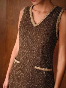 MOTF PREMIUM 优雅粗花呢无袖V领短款连衣裙 - 咖啡 - 查看 3