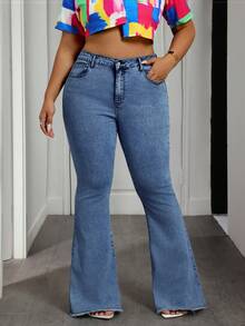 Slaydiva Plus Size Women High Waist Pockets Frayed Hem Flare Casual Jeans - Blue - View 2