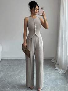 Elenzga Bộ đồ 2 món thanh lịch dành cho nữ, áo ba lỗ cổ tròn không tay viền bất đối xứng cài nút và quần ống đứng rộng rãi lưng cao co giãn - Màu be - Xem 3