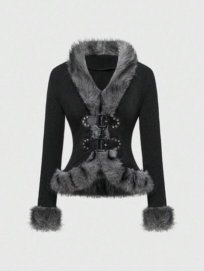 Blusa vintage alla moda hippie in patchwork di pelliccia