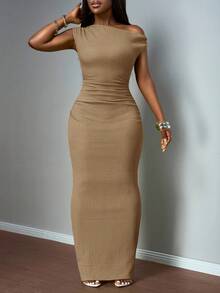 Slaydiva 2025 Winter New Styles Christmas New Year Birthday Party Banquet Preppy Style Student Wear Everyday Outing Basic Versatile Casual Cruise Travel Influencer Hot Style Street Style Elegant Commuter Business Casual Sexy One Shoulder Off-The-Shoulder Fitted Hip Gathered Waist Textured Striped Fabric Brownk Dress Winter Long Dress Christmas Dress New Year Dress Women's Dress - Khaki - View 5