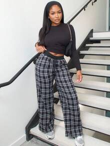 Alexandranx Women's Casual Loose Checked Wide Leg Pants - Black and White - View 1