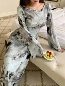 DAZY ثوب نوم طويل للنساء مع خصر مربوط بنمط صبغ التعادل للموسم الخريفي