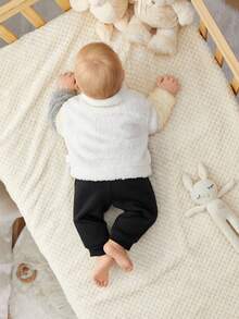 SHEIN 新生男婴/女婴多色块拼接拉链柔软羊毛夹克，舒适亲肤，简约时尚，百搭，室内外均可穿着，秋冬 - 彩色 - 查看 2