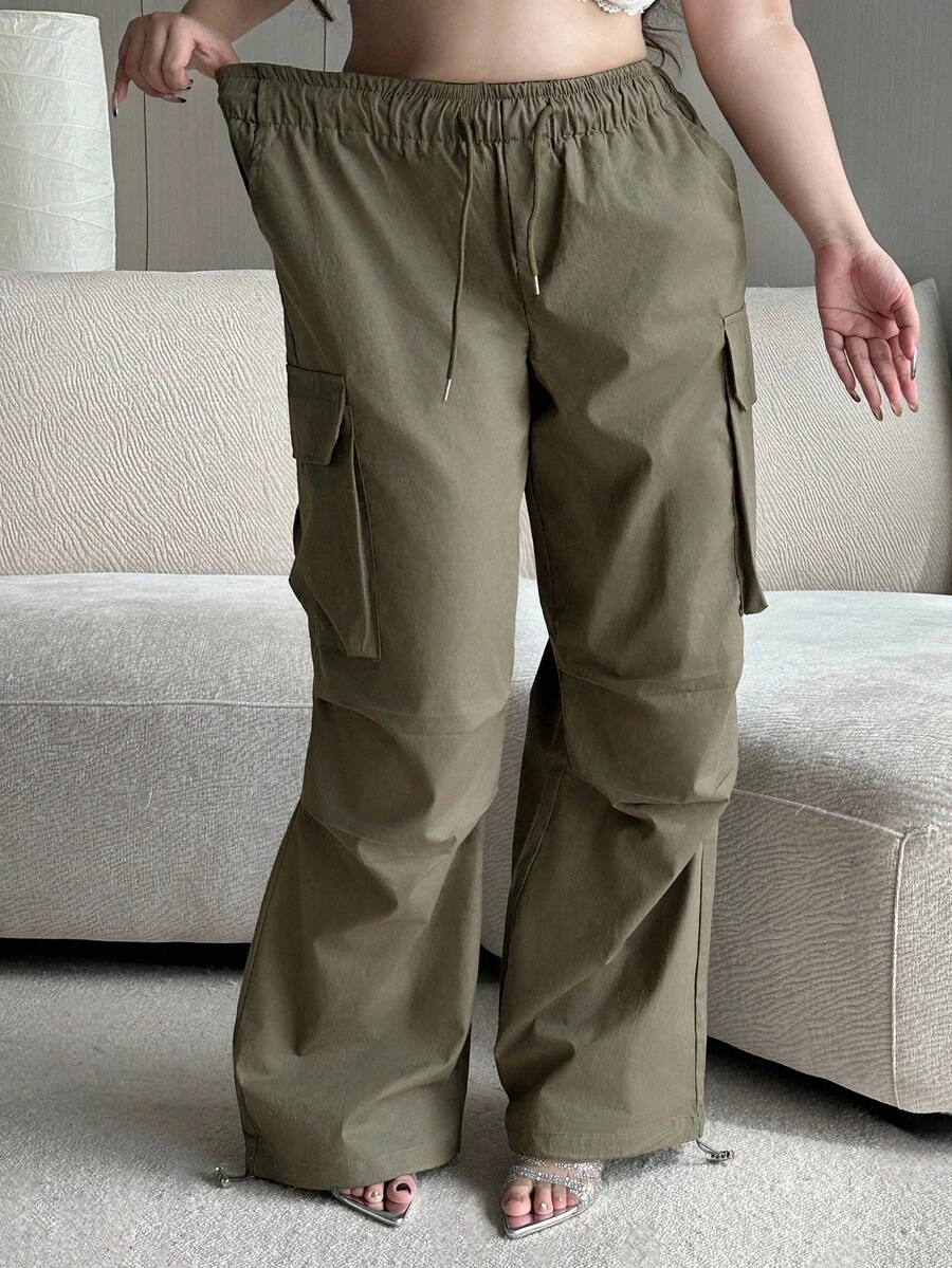 Dazy Plus Pantalon cargo avec poches latérales et taille élastique, style mode streetwear, pantalon décontracté long, grandes tailles femmes, toutes saisons