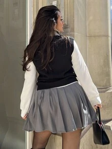 NegzBox V-Neck Knit Top - Black - View 2