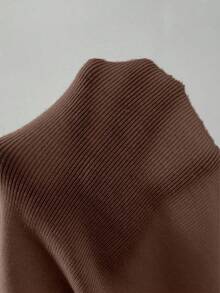 EMERY ROSE Comfortable Solid Color Fitted Cropped Sweater, Suitable For Commuting - Coffee Brown - View 6
