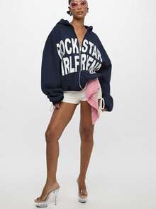 SUMWON WOMEN 超大图案连帽衫，搭配摇滚明星女友印花休闲街头风套头衫 - 藏蓝色 - 查看 4