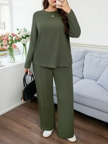 SHEIN LUNE 2pcs Plus Size Casual Solid Color Long Sleeve Top And Camo Print Pants Set, Spring Autumn Casual Everyday Wear,Essentials,Camouflage Print Two Pieces Suit Holiday Outfit Winter Clothes Fall Clothes For Women  Office Outfits For Women,Suitable For Daily Wear, Holiday Elegant Outfits,Office Siren Style Outfits Olive Green Outfit Women Comfortable Two Piece Set 2 Piece Lounge Sets Woman Modest Two Piece Set Pants Suit Women'S Home 2-Piece Set Comfortable Loose Set Warm 2-Piece Set Christmas 2-Piece Set Christmas Set Holiday Set Women'S Pajamas Set Pajamas 2-Piece Set - Dark Green - View 4