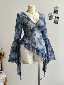 Soleia Plus Size Women Print Deep V-Neck Flare Sleeve Ruffle Hem Blouse - Multicolor - View 8