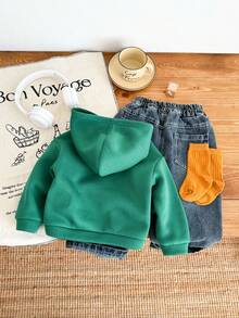 SHEIN Unisex Baby Boy Soft Knit Sweatshirt With Cool Classic Text Print, Casual Thick Pullover For Autumn/Winter, Suitable For Everyday, Sports, School, Parties