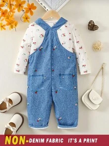 SHEIN 女婴碎花长袖 T 恤和口袋设计围兜工装裤休闲套装 - 彩色 - 查看 2