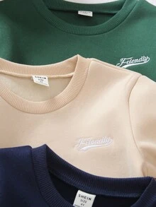 Genkimix Kids 3件套 Young Boy 新款秋冬活力字母刺绣圆领长袖上衣和裤子套装，有意义的字母刺绣设计，柔软的面料，宽松版型，适合日常穿着、上学、郊游、度假 - 彩色 - 查看 2