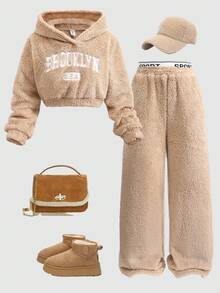 SHEIN Girlism 青少年女孩休闲双面蓬松宽松落肩连帽衫 + 字母图案蓬松抽绳裤套装，适合日常穿着、学校、秋冬羊毛装 - 卡其色 - 查看 1