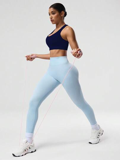 Seamluxe Sport Sleeveless Short Cropped Yoga Racerback Tank Top Royal Blauw Sports BH Workout Tops Built In Seamless Marine view 6