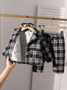 SHEIN 2 piezas Conjunto de traje a cuadros para niño pequeño, chaqueta y pantalones estilo caballero para bebé, conjunto de moda casual suave y cómodo, a cuadros clásicos en blanco y negro, ideal para salidas y fiestas, conjunto de moda para bebé niño, chaqueta a cuadros retro y pantalones casuales de moda, ¡gran regalo! Conjunto a cuadros para bebé niño, conjunto de 2 piezas para bebé niño, conjunto a cuadros para bebés niños, conjunto de invierno para bebé niño - Blanco y Negro - Ver 3