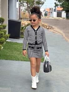 SHEIN 2pcs/Set Young Girl Knitted Plaid Contrast Color Cardigan And Knitted Mini Skirt Set. Great For Casual & Daily Wear & School Daily In Autumn & Winter, For Christmas, Young Girl Winter Clothes, Christmas Clothes, Party Wear, Daily Wear School Daily, Birthday Clothes, Princess Clothes